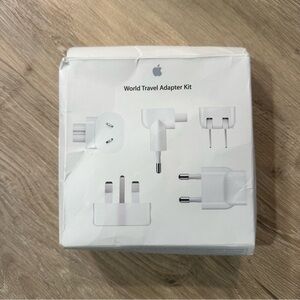 Apple White Computer Cable Adapter Kit